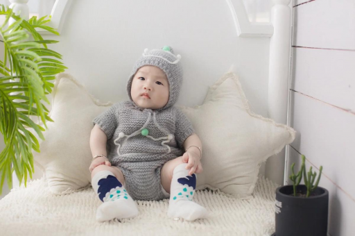 包生男孩正规公司八零甜妻萌宝宝